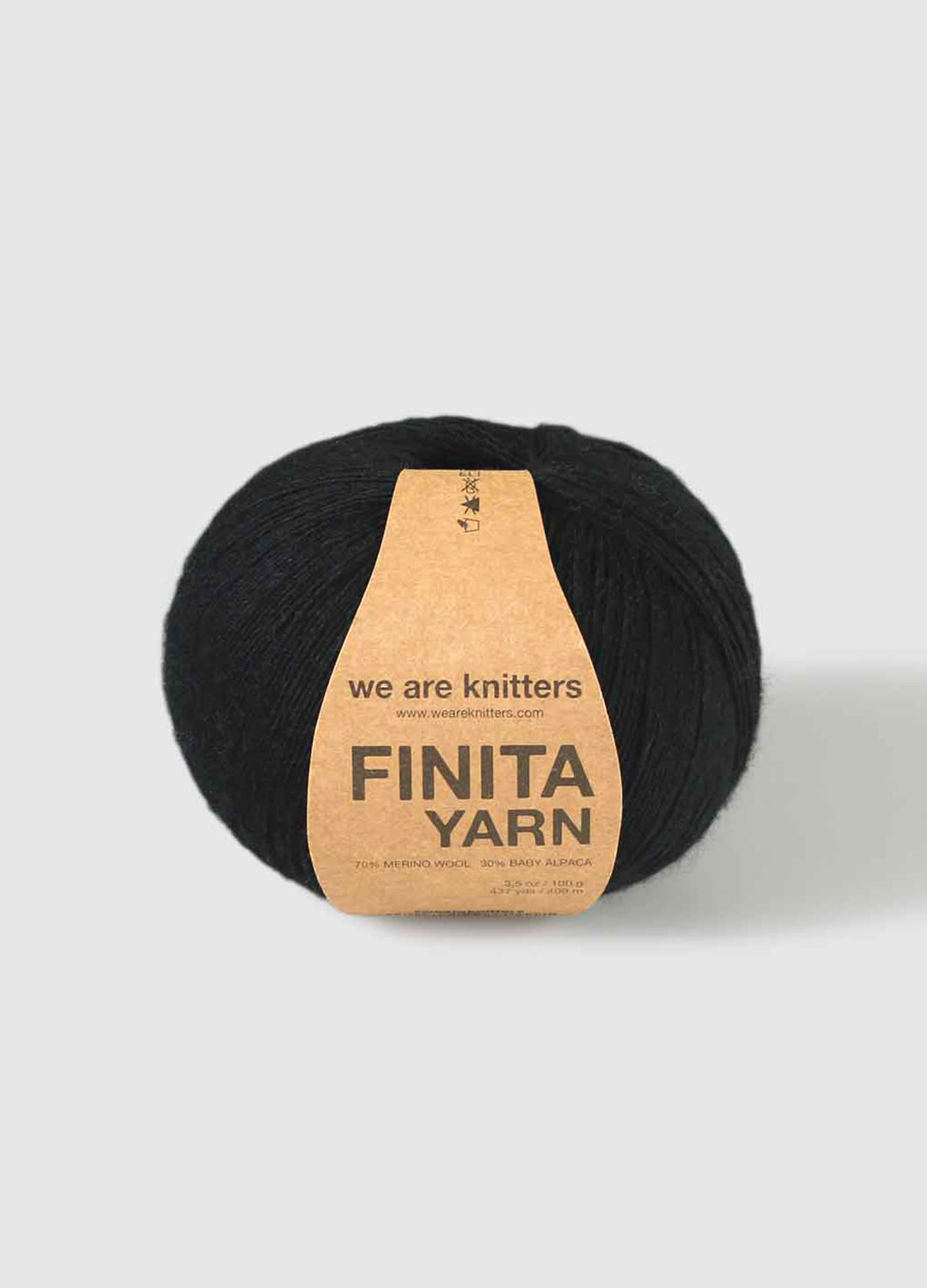 Finita Yarn Black